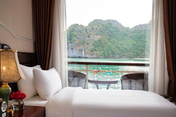 Dora Cruise &mdash; Halong & Lan Ha Bay