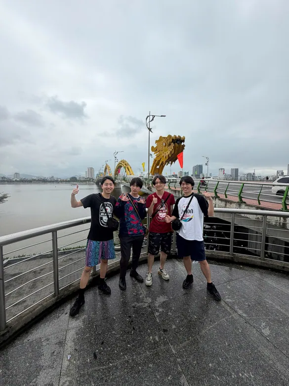 Drachenbrücke, Đ&agrave; Nẵng