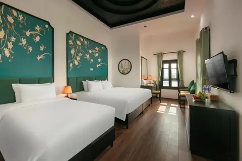 Family Suite: the dressing area
